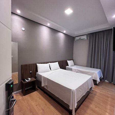 Regis Hotel II Registro  Luaran gambar