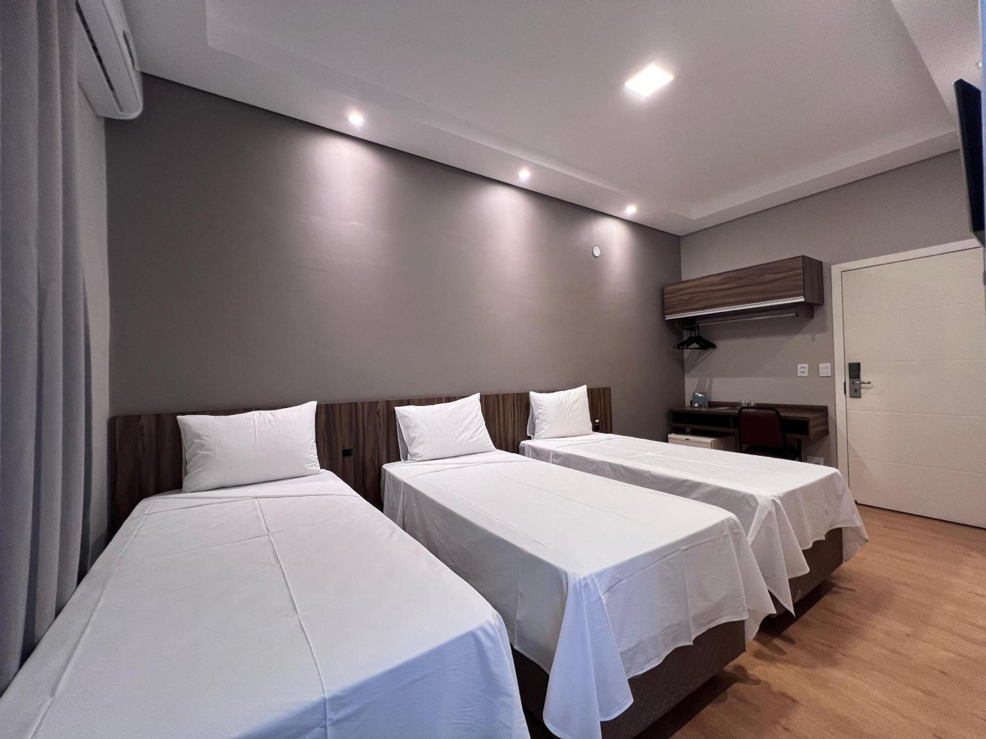 Regis Hotel II Registro  Luaran gambar
